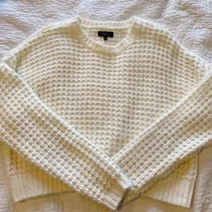 white pacsun sweater